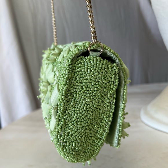VIRAL Lime Green Flower Beaded Crossbody Clutch, Anthropologie Style, NWT - Picture 6 of 10